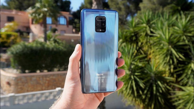 Mặt lưng với thiết kế độc đáo và kính Gorilla Glass 5 của Redmi Note 9s