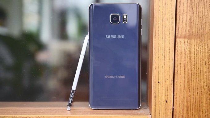 Galaxy Note 5 mang bút S Pen tiện lợi