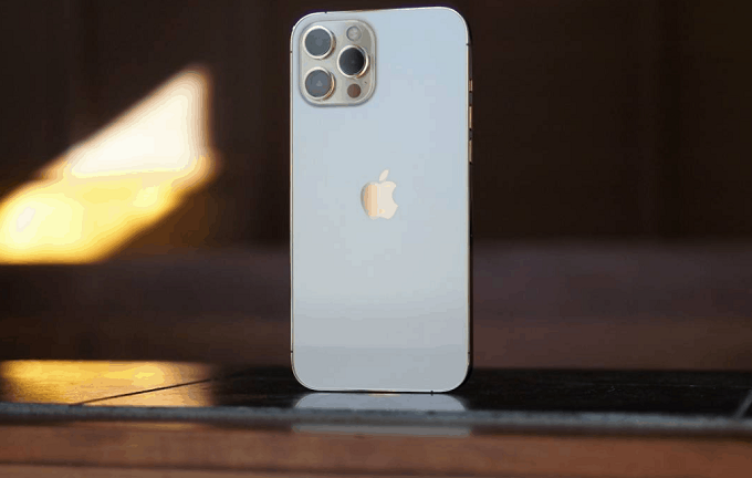 iPhone 13 1TB sẽ là mẫu iPhone đầu tiên có mức giá hơn 2000 USD