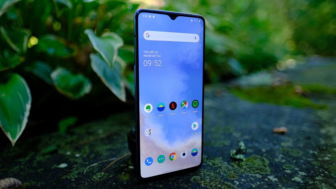 Màn hình giọt nước AMOLED trên OnePlus 7T