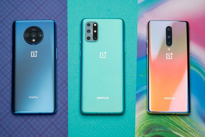  OnePlus 8T đã bỏ hoàn toàn thiết kế camera đặt dọc 