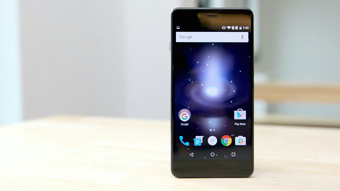 OnePlus X - smartphone giá rẻ duy nhất tính tới thời điểm hiện tại của OnePlus