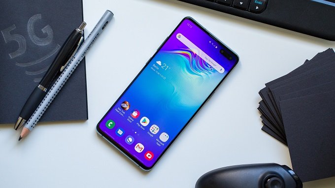 Galaxy S10 Plus với Android 10