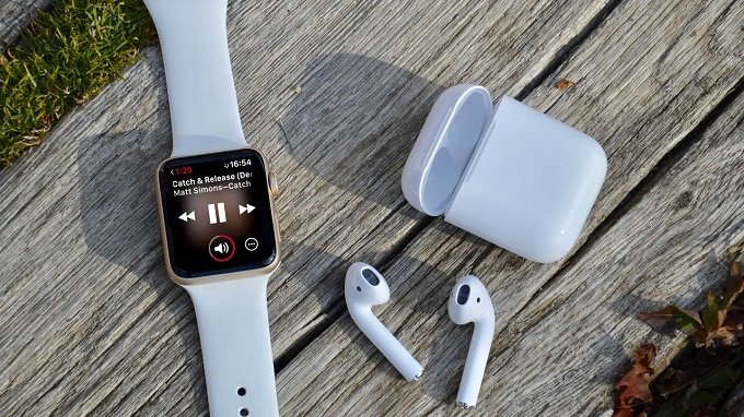 Doanh số của Airpods và Apple Watch đã vượt mốc của huyền thoại iPod