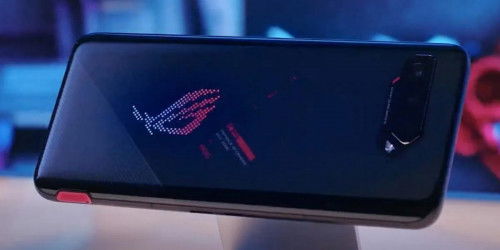 Trên tay Asus ROG Phone 5: Thiết kế mới mẻ và nhiều tính năng độc nhất