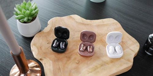 Galaxy Buds Live có màu xanh (Mystic Blue) mới, chuẩn bị sẽ có thêm nhiều màu Mystic khác được ra mắt