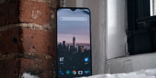 OnePlus 6 và 6T quay lại lộ trình cập nhật Oxygen OS 10.0.1