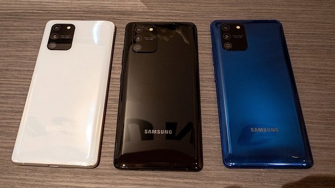 Thế hệ flagship tầm trung hoàn toàn mới từ Samsung