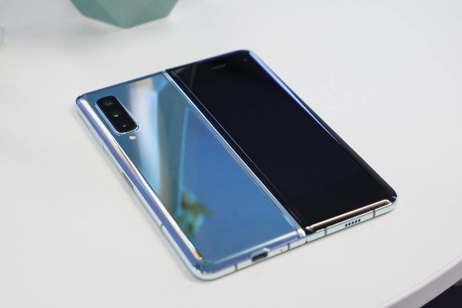 Sau những vấn đề được phát hiện, Samsung đã sửa đổi Galaxy Fold