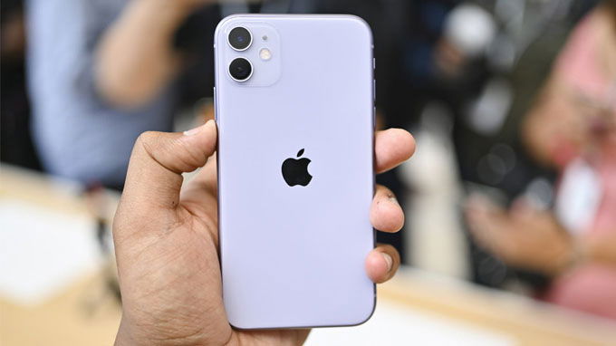  iPhone 11 256GB Hong Kong được hoàn thiện từ khung nhôm nguyên khối và mặt lưng kính sang trọng