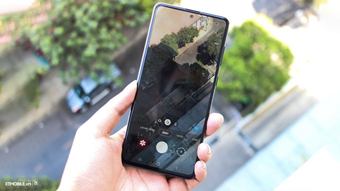 Camera Galaxy Note 10 Lite sánh ngang với Galaxy S10