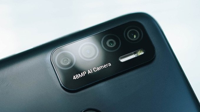 Vsmart Live 4 6GB tích hợp hệ thống camera chuyên nghiệp