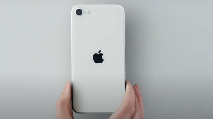 Cấu hình iPhone SE 2020 được nâng cấp mạnh mẽ với con chip Apple A13 Bionic