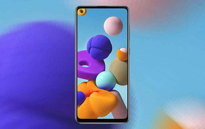 Galaxy A21s sở hữu màn hình  Infinity-O 6.5 inch độ phân giải HD+