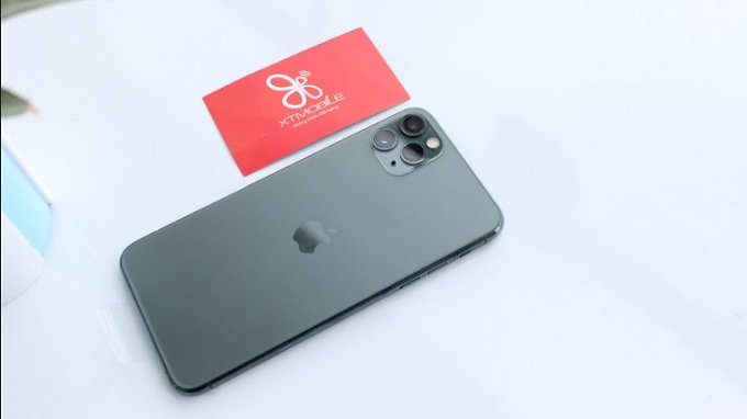iPhone 11 Pro màu xanh rêu là phiên bản màu đặc sắc