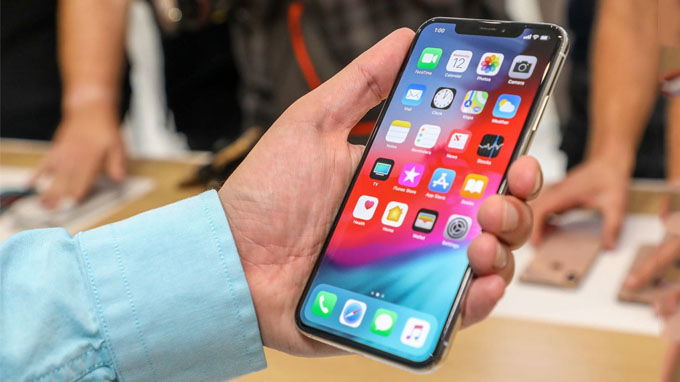 Apple sử dụng viền nhôm trên iPhone XR giá rẻ thay vì viền thép như iPhone X