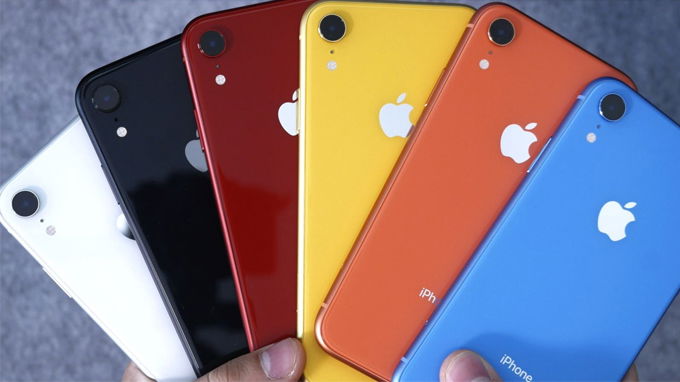 iPhone XR có nhiều lựa chọn về màu sắc.