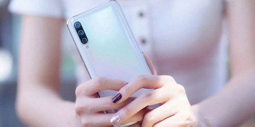 Xiaomi Mi CC9 Pro thật sự được trang bị camera selfie lên đến 32MP