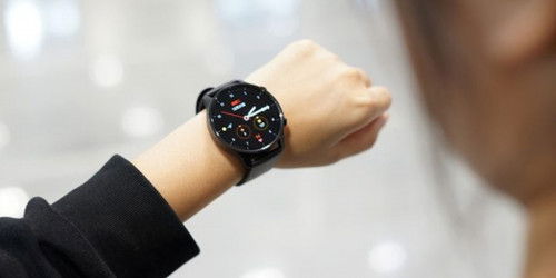 Xiaomi Watch Color thu hút người dùng qua bộ ảnh thực tế