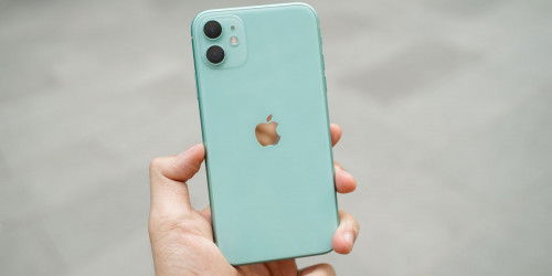 Thử thách độ bền iPhone 11: chiếc smartphone đáng 'đồng tiền bát gạo'