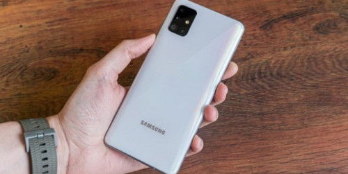 Chiều lòng Samfan, Galaxy A51 sẽ ra mắt thêm một phiên bản RAM 8GB hoàn toàn mới với giá chỉ 7,4 triệu đồng