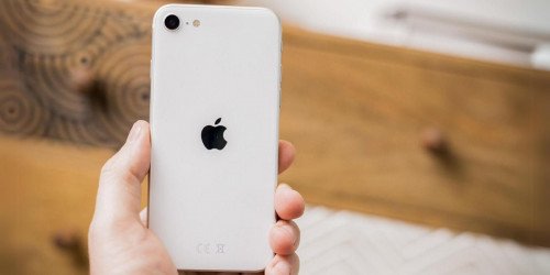 iPhone SE 2020 ra mắt: Cấu hình mạnh như iPhone 11, giá chỉ bằng một nửa