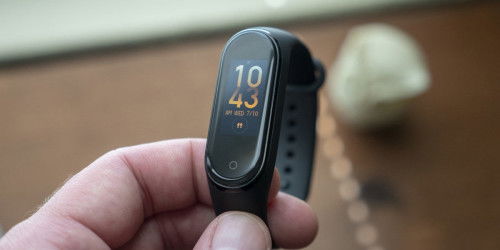 Không cần phải đợi tới cuối năm, Mi Band 5 sẽ được Xiaomi trình làng vào tháng 7 tới đây với nhiều tính năng ấn tượng