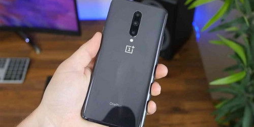 OnePlus 8 Pro: Trang bị 4 camera, bộ nhớ 12GB RAM và dùng Android 10