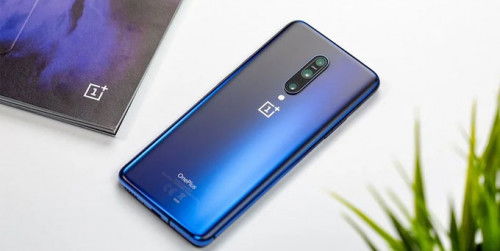 Thiết kế OnePlus 8 rò rỉ chính thức với màn hình nốt ruồi