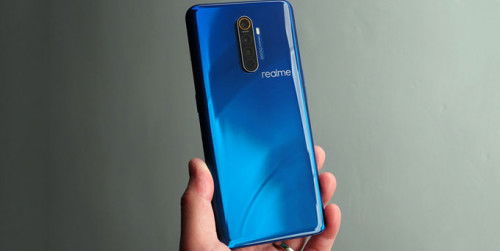 Trên tay Realme X2 Pro: Điện thoại giá rẻ cấu hình cao