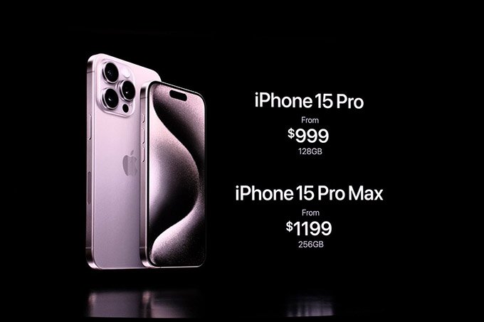 iPhone 15 Pro Max có mức giá bán cao hơn đáng kể so với Xiaomi 14 Ultra