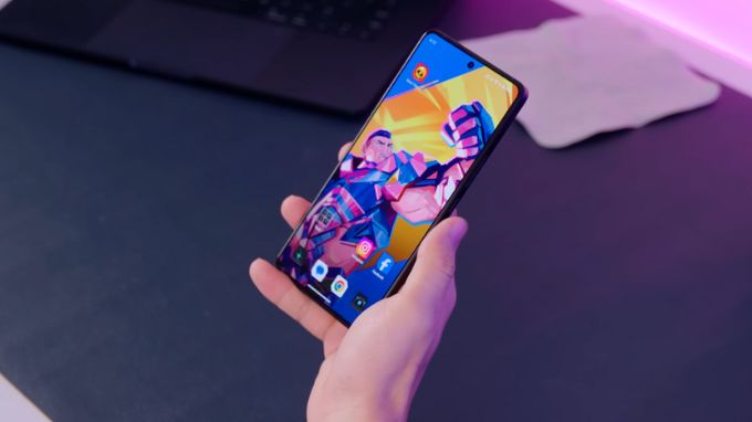 Màn hình Asus ROG Phone 8 5G