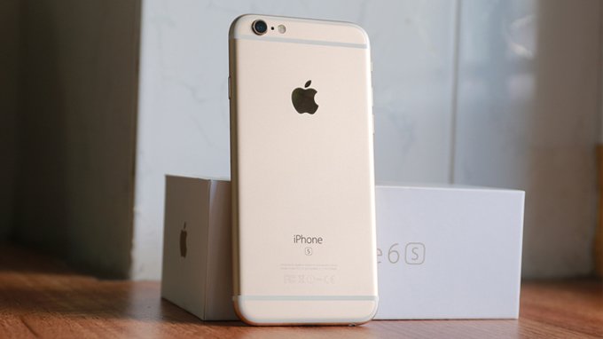 iPhone-6s-Plus-co-phan-thiet-ke-kha-giong-voi-iPhone-8Plus-Xtmobile