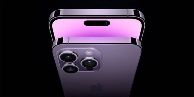 Camera selfie iPhone 14 Pro được đặt trong phần đục lỗ