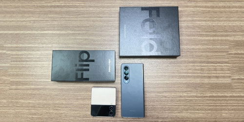 Galaxy Z Fold 4 vs Z Flip 4: Nên chọn smartphone màn hình gập nào?