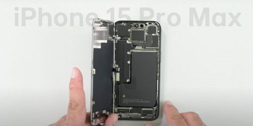 Hình ảnh 'mổ bụng' iPhone 15 Pro Max: Bên trong có gì thú vị?