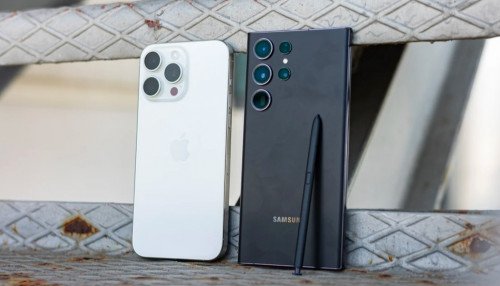 So sánh iPhone 15 Pro Max và Galaxy S23 Ultra: Đâu là flagship đáng mua nhất 2023?