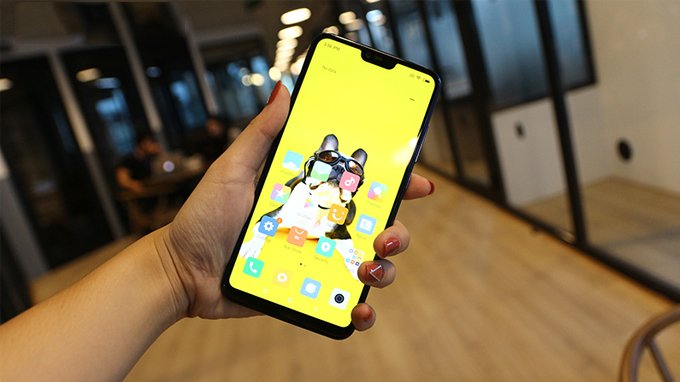 Xiaomi-Mi-8-Lite-rat-phu-hop-voi-nhung-ban-tre-nang-dong-XTmobile