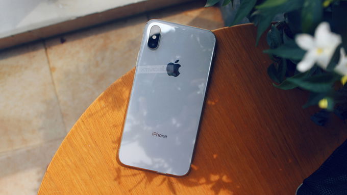 iPhone-X-se-tro-nen-khan-hiem-XTmobile