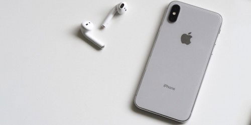 Những lý do khiến iPhone X cháy hàng liên tục dù bị Apple khai tử