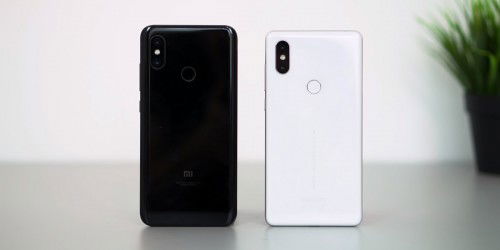 So sánh Xiaomi Mi 8 và Mi Mix 2S: Nội chiến phân khúc giá 10 triệu đồng