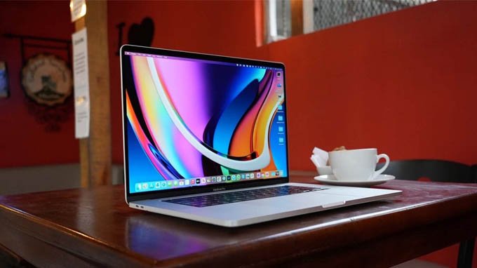 MacBook Pro 2021 có kích thước màn hình 14 inch và 16 inch