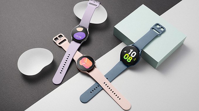 Galaxy Watch 5 liệu sẽ vượt trội hơn Apple Watch SE 2?