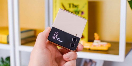 Đánh giá của chuyên gia: Galaxy Z Flip 4 của Samsung thiếu đi một tính năng quan trọng