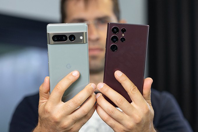 Galaxy S22 Ultra và Pixel 7 Pro, đâu sẽ là chiếc điện thoại tốt hơn?