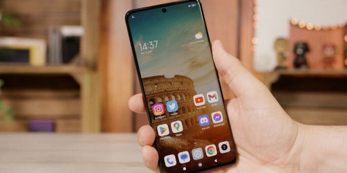 Xiaomi 14 Pro sẽ sở hữu màn hình cong với độ sáng cao kỷ lục lên đến 3000 nits