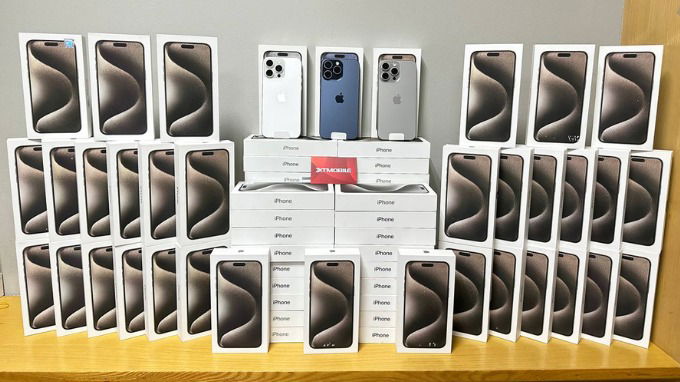 XTmobile cung cấp iPhone 15 Pro chính hãng với giá ưu đãi