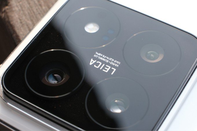 Cận cảnh cụm camera của Xiaomi 14