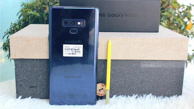 Thiết kế Galaxy Note 9 xách tay Mỹ khiến người dùng không thể rời mắt