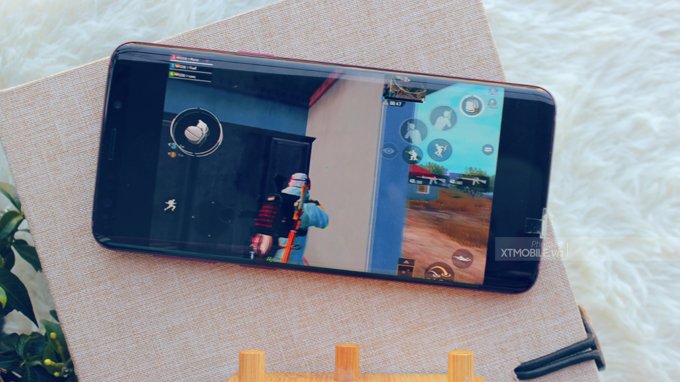 Galaxy S9 Burgundy Red New Nobox có thể chơi bất kỳ tựa game nặng nào hiện nay 